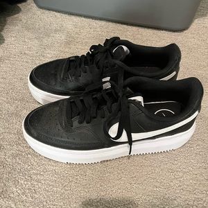 Nike court vision Alta